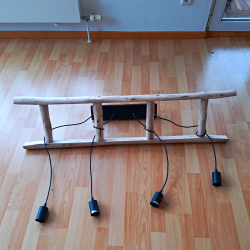Holzleiterlampe